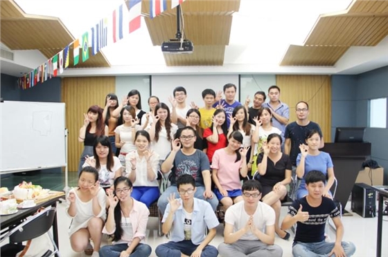 青艺-2015年7月员工生日祝贺